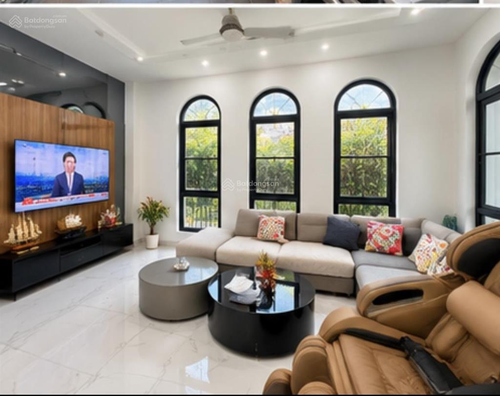 Bán gấp song lập vence 144m2  đường thông  giá chỉ 20 tỷ  full nội thất thang máy