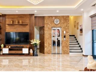 Biệt thự giá tốt khu manhattan  dt 144m2  giá 21.x  full nội thất thang máy