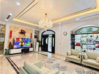 Bán song lập paris 200m2  vinhomes imperia  giá chỉ 23.6 tỷ  full nội thất
