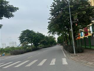 Đất đầu tư phúc lợi  long biên .105m mặt tiền 7m ngõ thông ô tô tránh  kinh doanh. giá thoả thuận