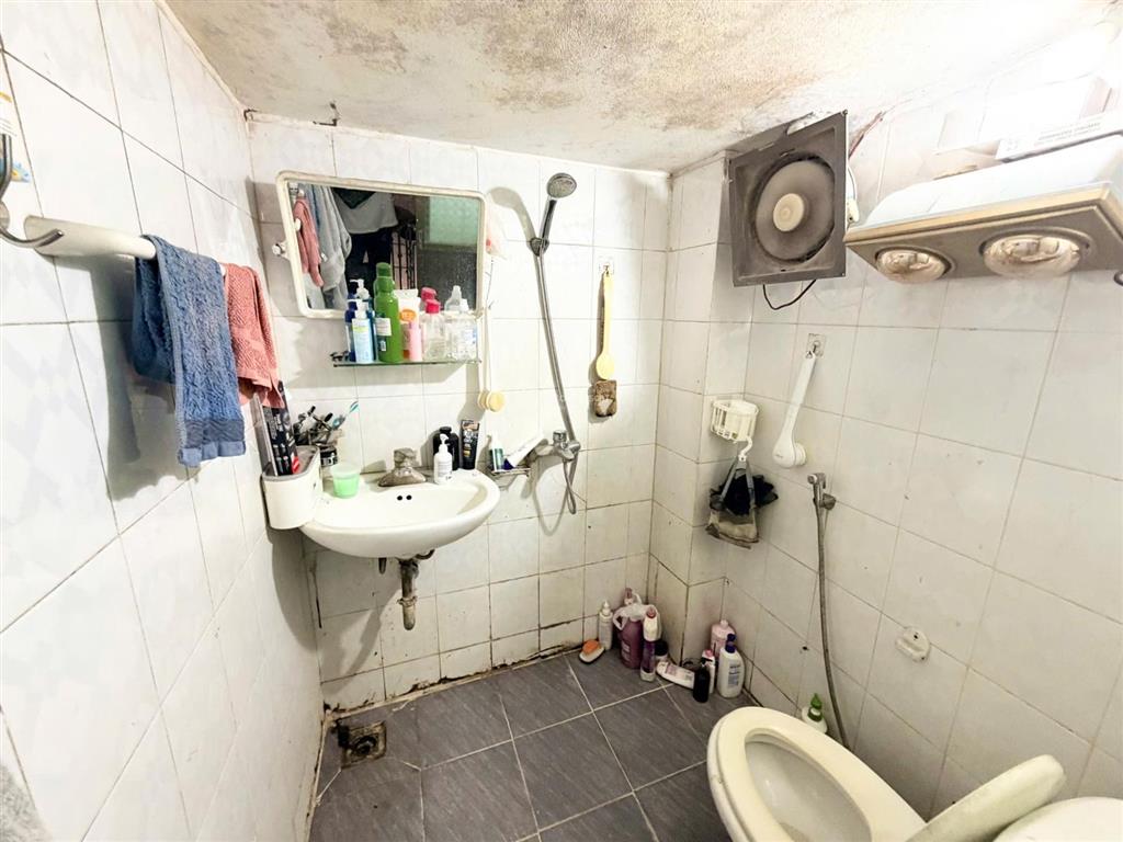 Cc bán nhà 25m xây 4 tầng full thổ cư vào ở luôn  giá tốt tầm tiền hiếm  chủ thiện trí