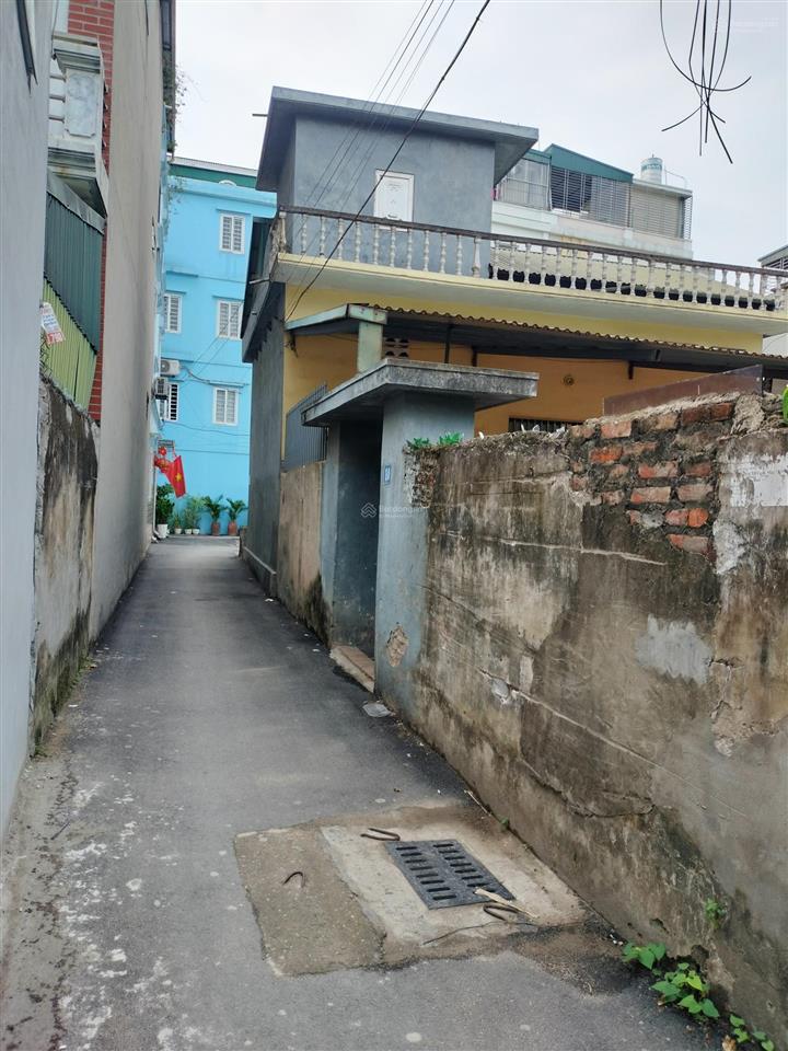 Đất phố phúc lợi giá đầu tư . ô tô thông kinh doanh giá chỉ hơn trăm triệu/m thương lượng.