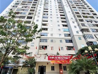 Cc cần bán chung cư hvhc giá tốt nhất  dt 104m2 full nội thất 4 mặt thoáng  không chung tường