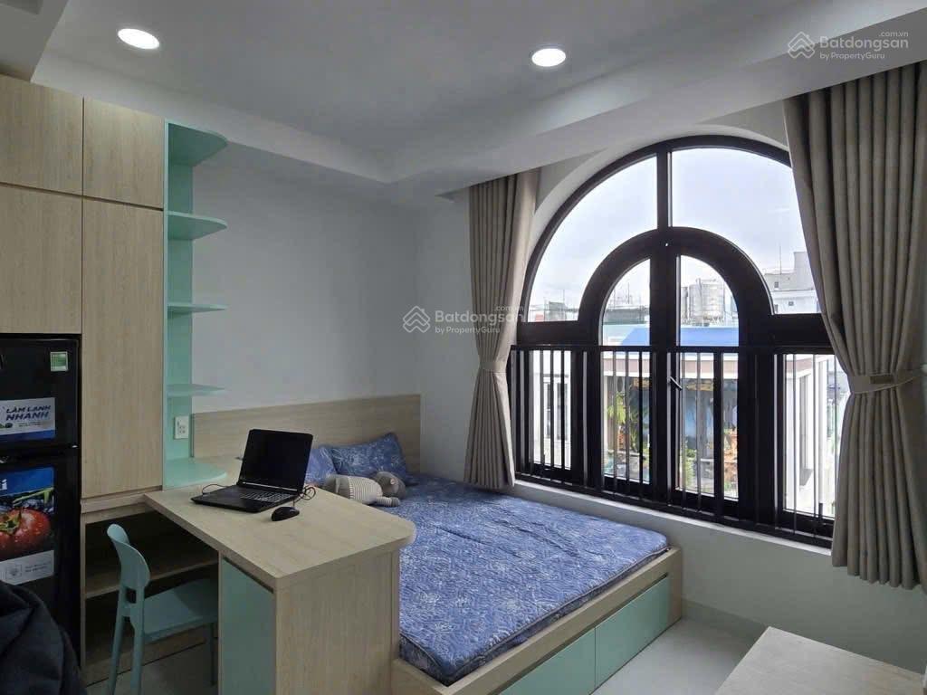 Bán nhà 6 tầng. 4x20m. chdv đang khoán 40tr/tháng  ngay khu tên lửa  4x20m  giá 8.x tỷ