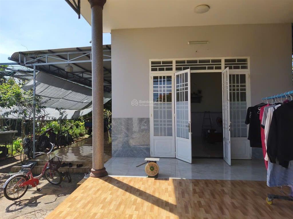 Bán gấp căn nhà vườn ngay mặt tiền đường nguyễn trãi p2 bảo lộc