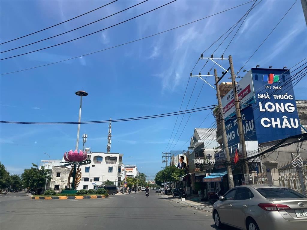 Bán gấp đất nền phố hai bà trưng, long hải  đường 15m, cách biển vài bước chân, chỉ 1,62 tỷ