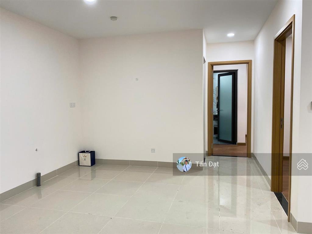Bán căn hộ 2pn diện tích rộng trên đường 3/2  sổ hồng trao tay