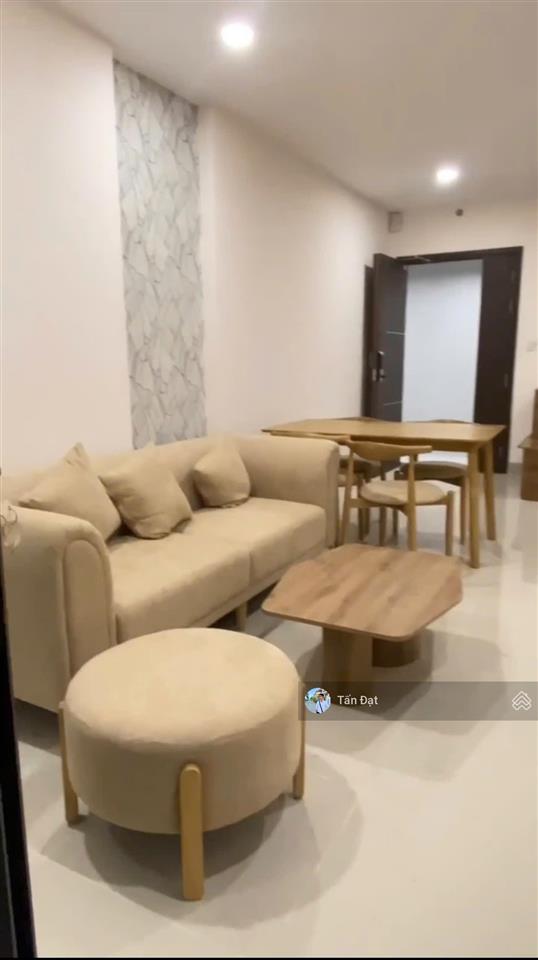 Bán căn hộ 2pn full nội thất xịn xò đường 3/2  giá chỉ 4,15 tỷ