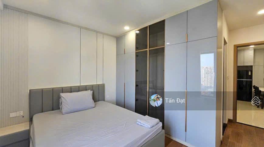 Bán căn hộ 2pn full nội thất hiện đại đường 3/2  giá chỉ 3,9 tỷ