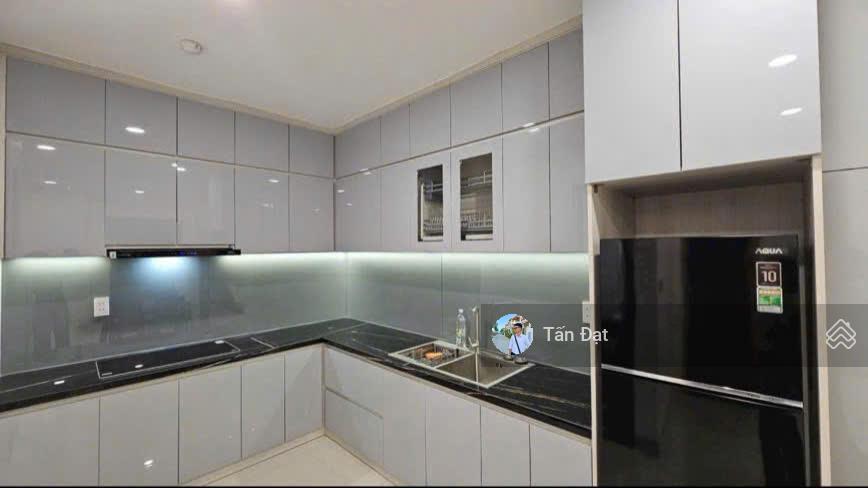 Bán căn hộ 2pn full nội thất hiện đại đường 3/2  giá chỉ 3,9 tỷ
