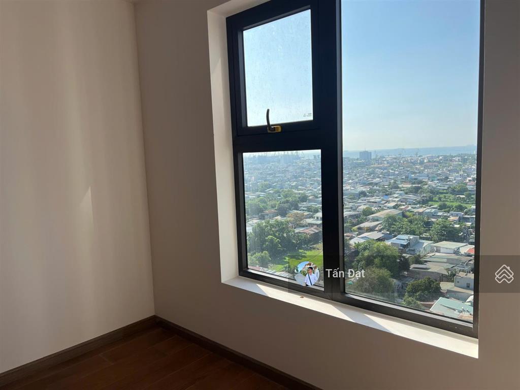 Bán cc vung tau centre point, 4,4 tỷ, 87m2, 2pn, 2wc, giá ưu đãi hot