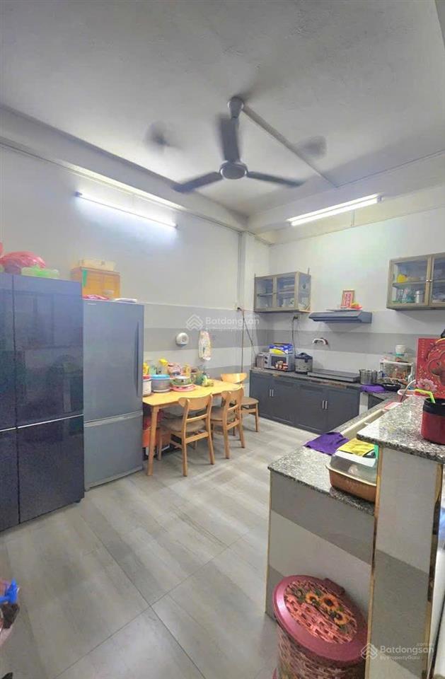 Bán nhà lớn tân hòa đông 3 tầng 9x20m 5pn 5wc hẻm 8m chỉ 10 tỷ nhỉnh