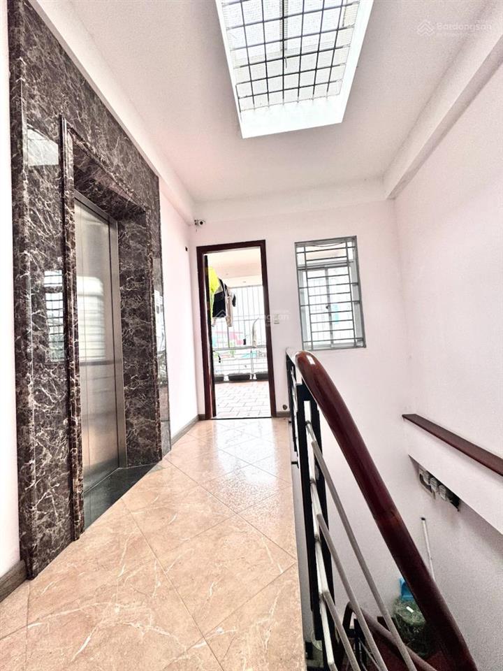 Mặt ngõ 592 trường chinh, lô góc , ô tô đỗ cửa nhà, 60m2 , mặt tiền 6m, thang máy, 24.7 tỷ