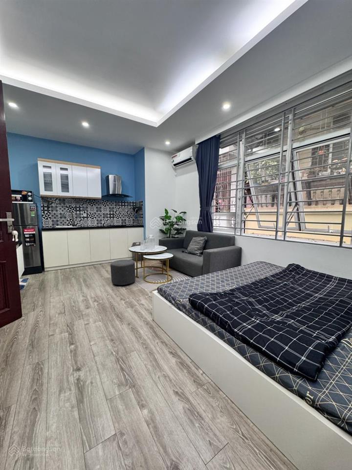 Mặt ngõ 592 trường chinh, lô góc , ô tô đỗ cửa nhà, 60m2 , mặt tiền 6m, thang máy, 24.7 tỷ