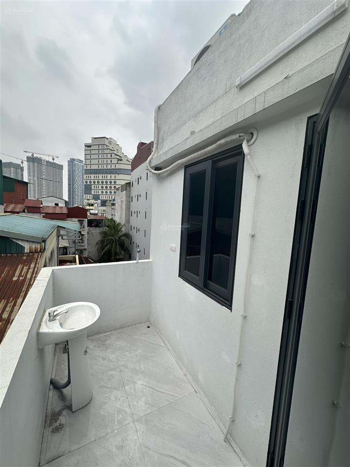 Bán nhà lê quang đạo 59m 5 tầng thang máy 6 ngủ, ngõ nông 15 ra ô tô, ở kết hợp cho thuê dòng tiền