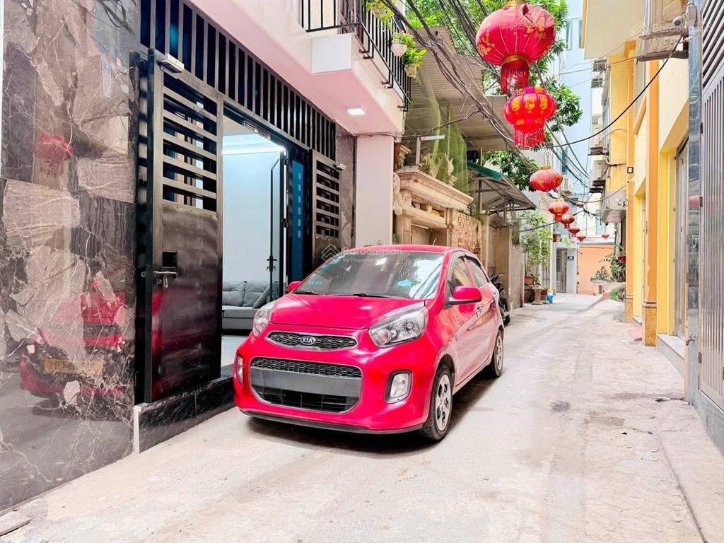 Bán nhà ngõ 8 lê quang đạo 31m2 * 6 tầng, 4 ngủ, ô tô đỗ cửa, mặt tiền rộng, nhà mới, full nội thất