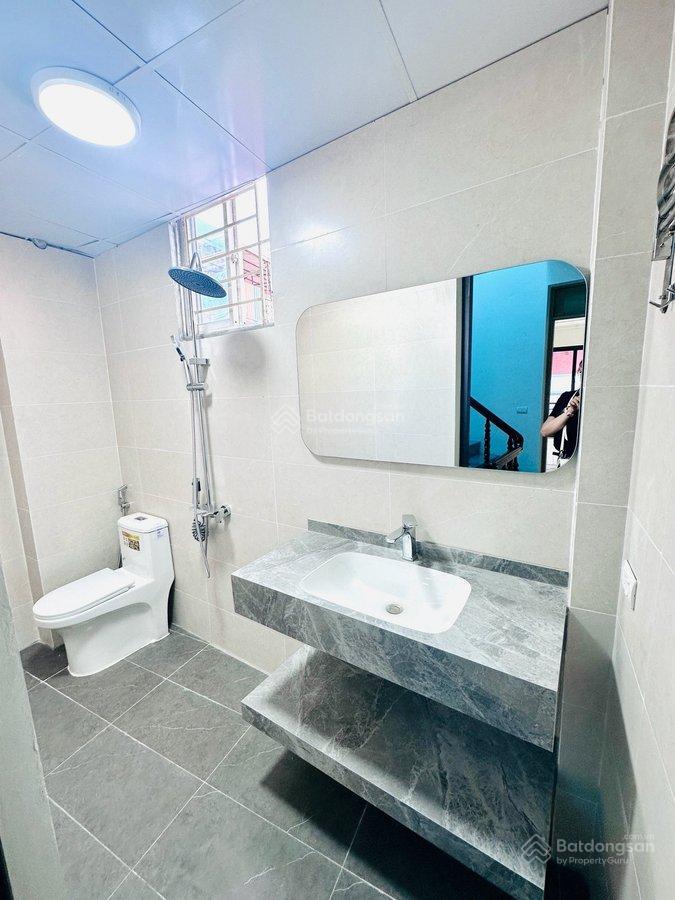 Mễ trì hạ 33/35m xây 5 tầng 3 ngủ rộng thoáng, ngõ thông, 3 gác tránh đỗ, gần nvh, bãi đỗ ô tô