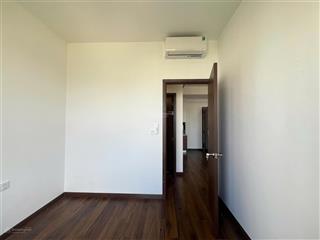 Cần cho thuê căn hộ flora mizuki 71m2 căn góc có 3 máy lạnh giá 10.5 triệu . 0936 894 *** thanh