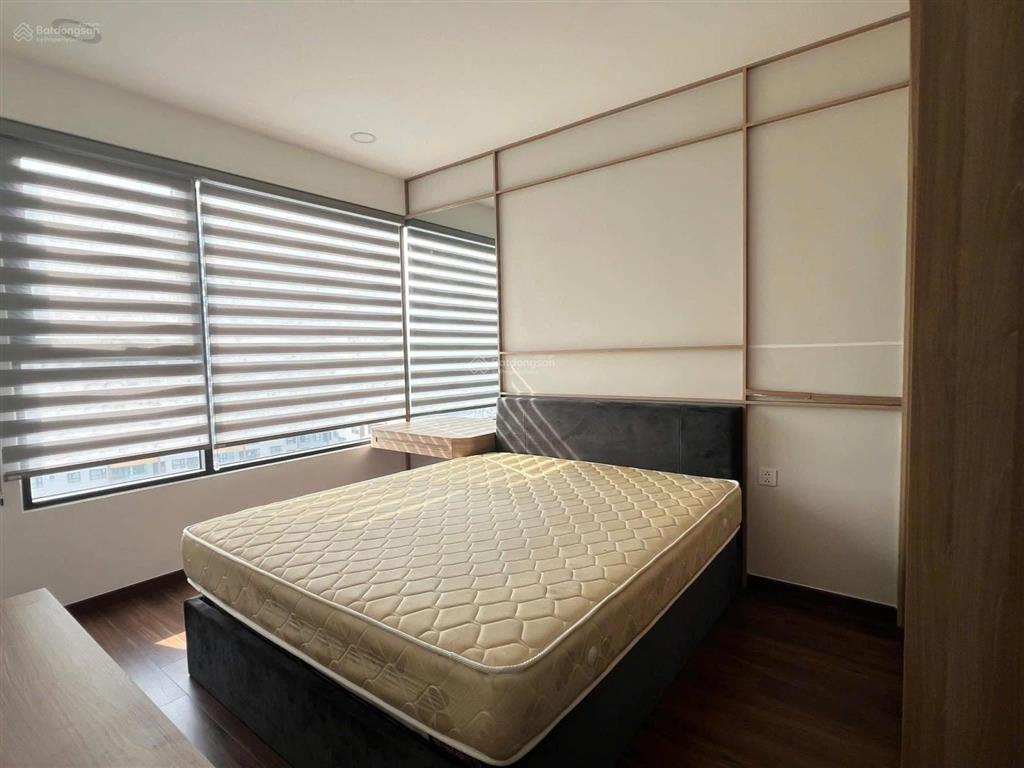 Cần bán căn hộ flora mizuki 76m² căn góc giá bán 4,3 tỷ view đông bắc.  0936 894 *** minh thanh
