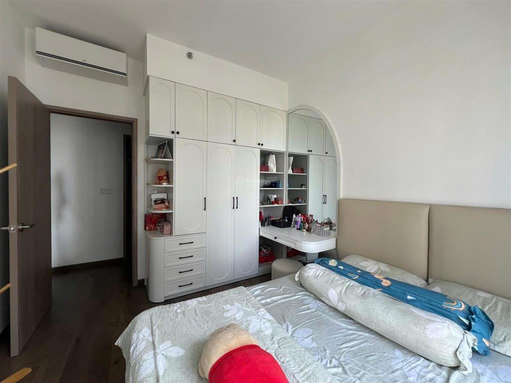 Cần bán căn hộ panorama 60m2 giá 3.950 tỷ nội thất dính tường . 0936 894 *** minh thanh