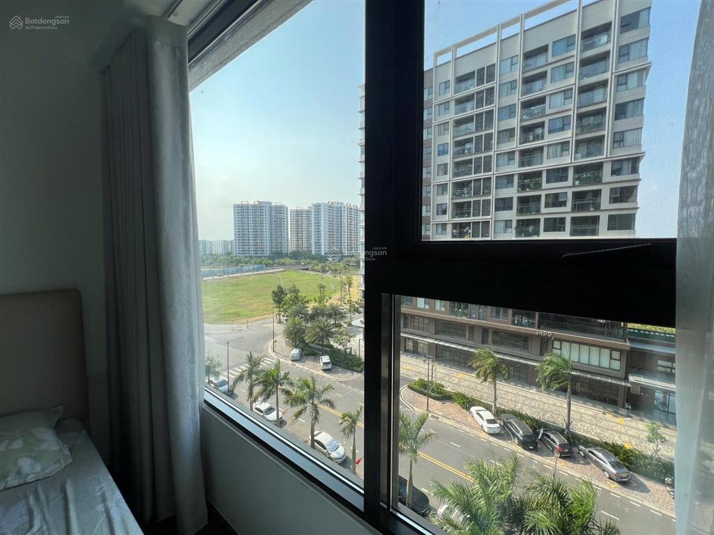 Cần bán căn hộ panorama 60m2 giá 3.950 tỷ nội thất dính tường . 0936 894 *** minh thanh