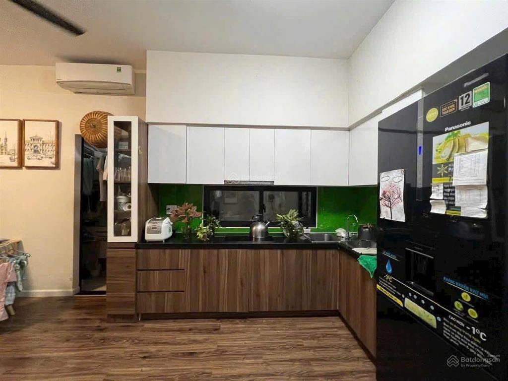 Cần bán căn 72m² view kênh đào full nội thất giá 4,1 tỷ.  0936 894 *** minh thanh