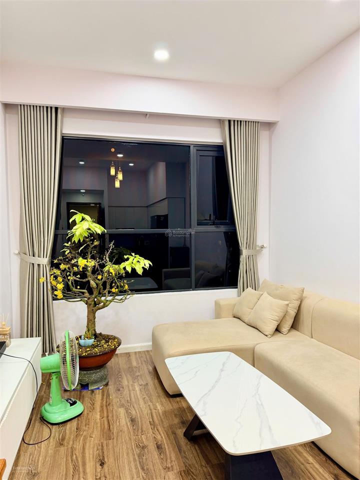 Cần bán căn hộ 58m2 2pn/1wc view đông nam giá 3.6 tỷ full nội thất  0936 894 *** minh thanh