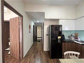 Cần cho thuê căn hộ 72m2 view đông, giá 10 triệu, có 2 máy lạnh.  0936 894 *** minh thanh