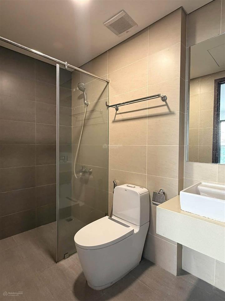 Cần bán gấp căn hộ flora mizuki 95m2 3pn/2wc giá 5.3 tỷ full thuế phí.  0936 894 *** minh thanh