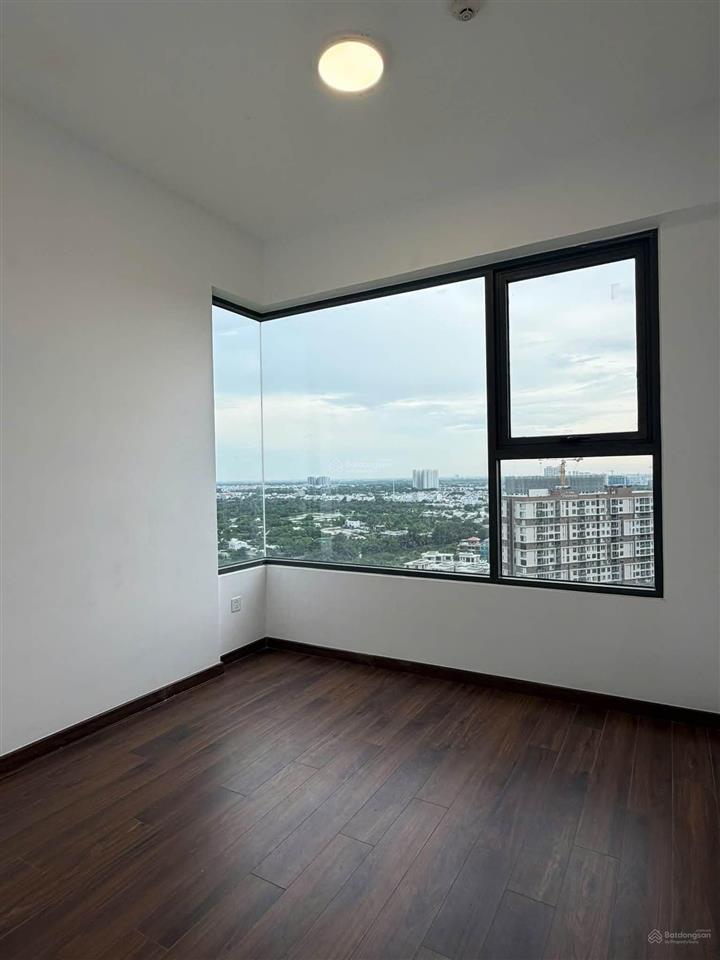 Cần bán gấp căn hộ flora mizuki 95m2 3pn/2wc giá 5.3 tỷ full thuế phí.  0936 894 *** minh thanh
