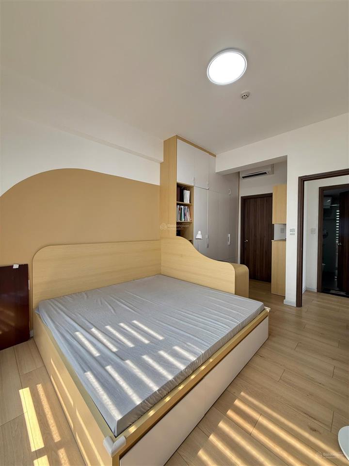 Cần bán căn hộ flora mizuki 107m2 3pn/2wc full nội thất giá 6,3 tỷ.  0936 894 *** minh thanh
