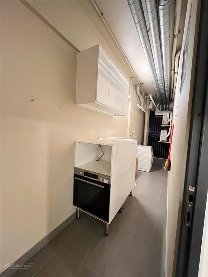 Cần cho thuê căn 78m2 2pn/2wc giá 9 triệu 1/9 có thể ở được.  0936 894 *** minh thanh