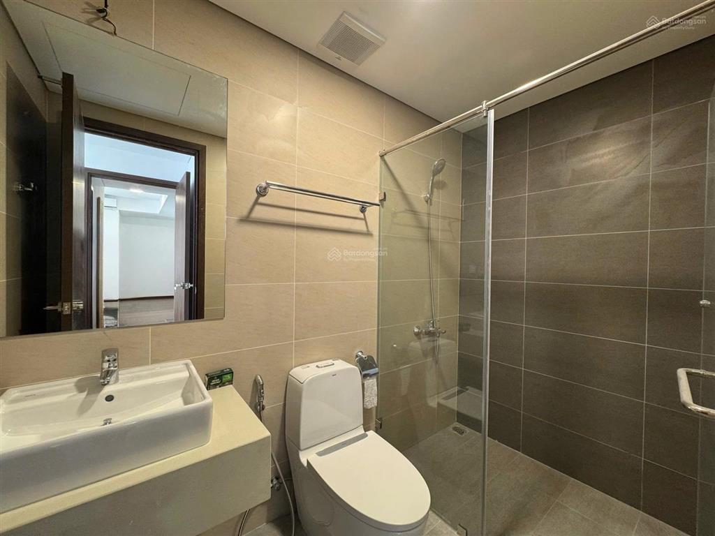 Cần cho thuê căn hộ flora mizuki 80m2 2pn/2wc giá 12 triệu full nội thất.  0936 894 *** thanh