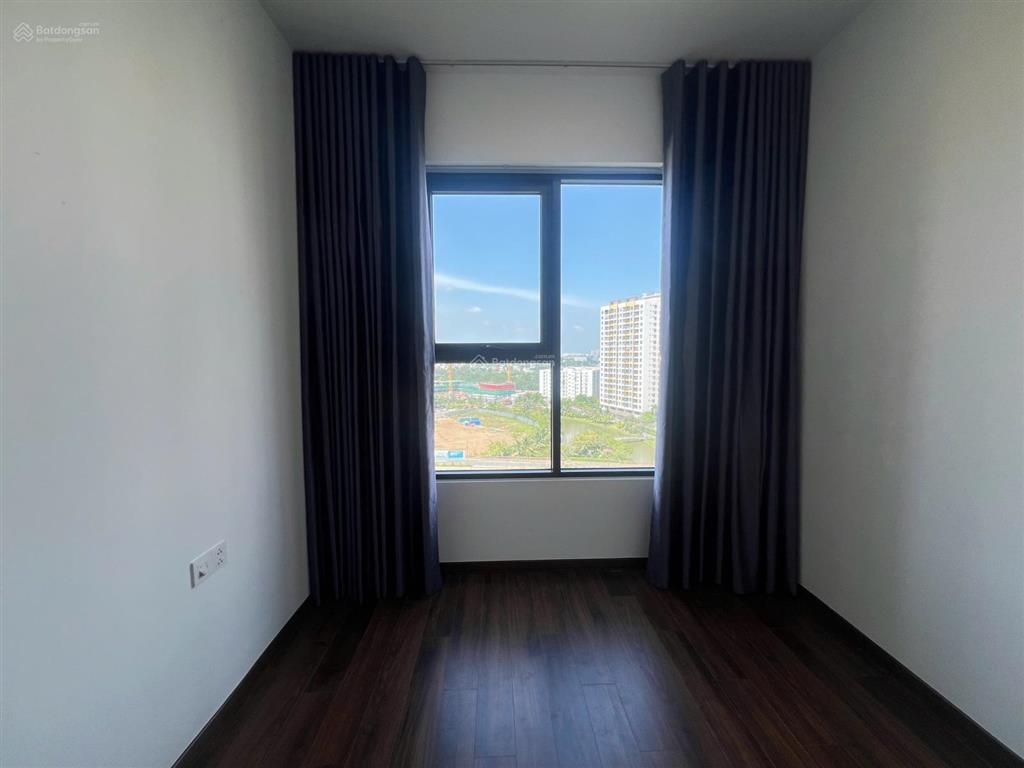 Cần bán gấp căn hộ flora mizuki 78m2 view kênh đào 2pn/2wc giá 4.2 tỷ full thuế phí  0936 894 ***