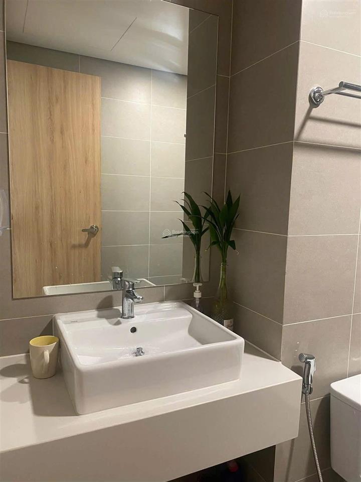 Cần cho thuê căn hộ flora mizuki 60m2 2pn/1wc full nội thất giá 11 triệu.  0936 894 *** thanh