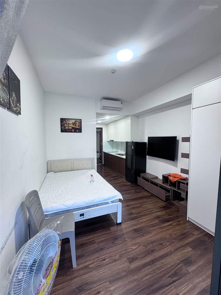 Cần cho thuê căn studio 28m2 full nội thất giá 7,5 triệu.  0936 894 *** minh thanh