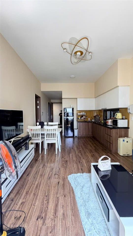 Cần cho thuê căn hộ 72m2 full nội thất giá 10,5 triệu ở liền.  0936 894 *** minh thanh