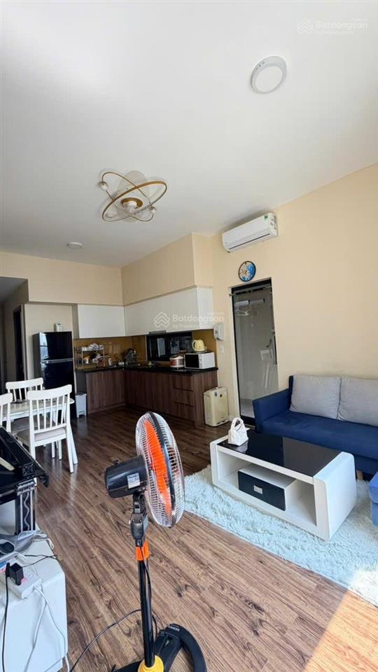 Cần cho thuê căn hộ 72m2 full nội thất giá 10,5 triệu ở liền.  0936 894 *** minh thanh