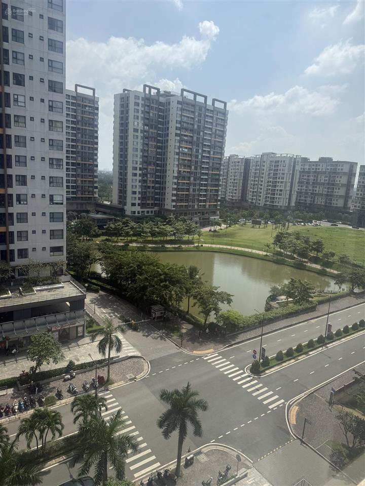 Cần bán gấp căn hộ flora mizuki 56m2 2pn/1wc giá 3,4 tỷ full thuế phí.  0936 894 *** minh thanh