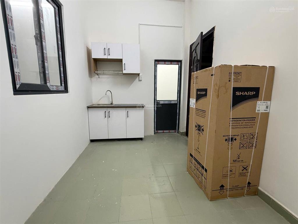 Trống sẵn 1pn full nội thất ban công siêu thoáng ngay nơ trang long