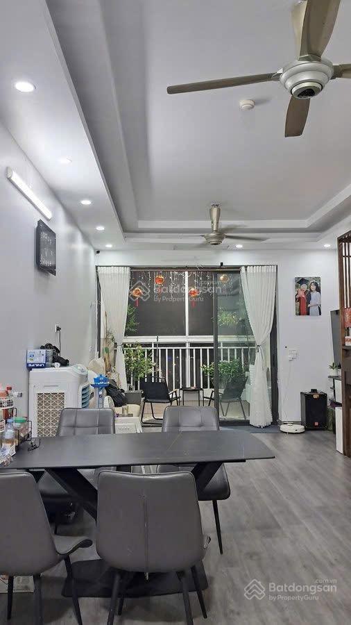 Chung cư intracom 2 cầu diễn lô góc đẹp, full nội thất, chỉ xách vali về ở
