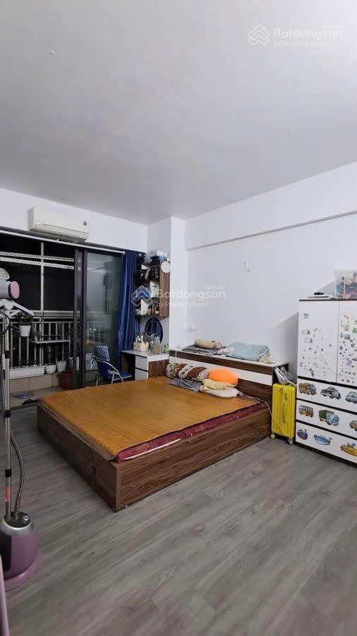 Chung cư intracom 2 cầu diễn lô góc đẹp, full nội thất, chỉ xách vali về ở
