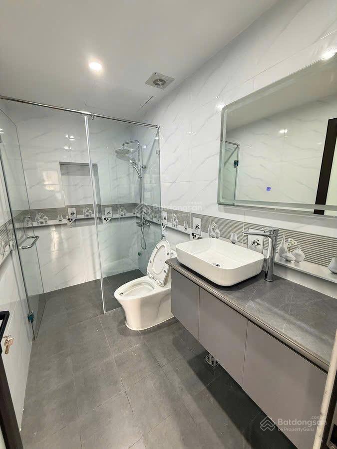 Phạm văn đồng, 8 tầng, thang máy, kinh doanh ô tô. diện tích 40m², thiết kế 8 tầng hiện đại