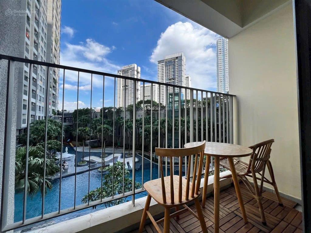 Bán office masteri an phú giá tốt đầu tư chỉ 4.3 tỷ . sẵn hđt dài hạn.  0902 987 ***