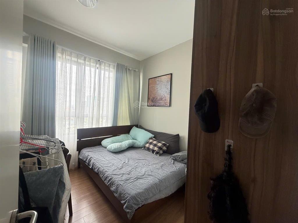 Cho thuê cc masteri an phú, 23 triệu, 70m2, đầy đủ nội thất, đông nam