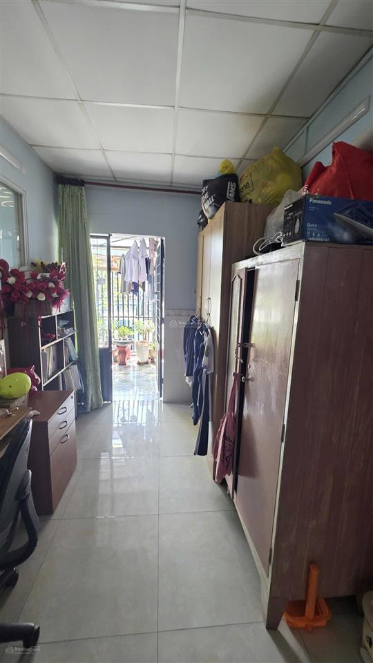Cần bán nhà hai mặt tiền giá rẻ