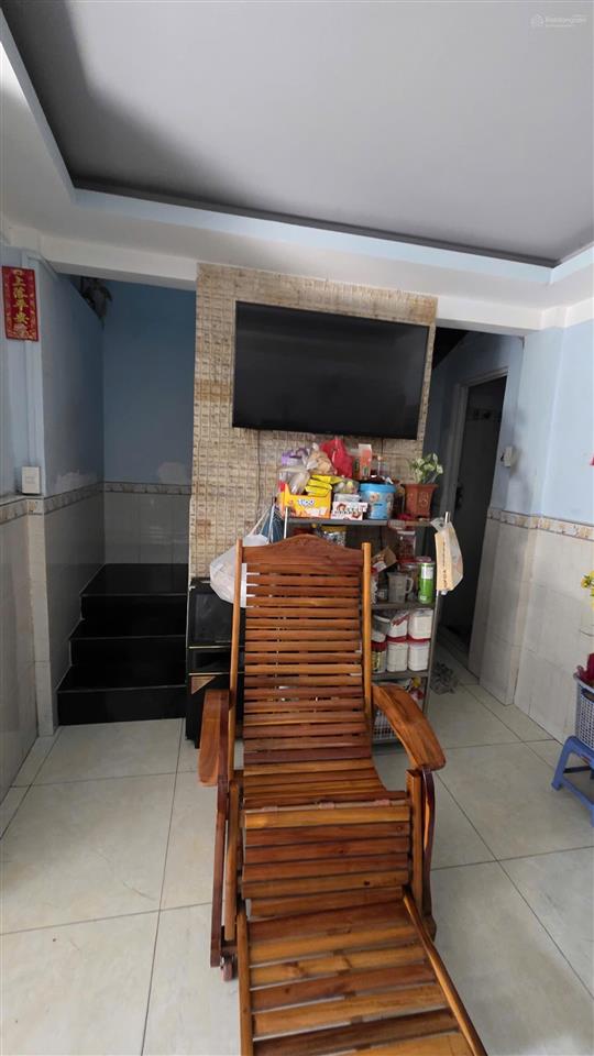 Cần bán nhà hai mặt tiền giá rẻ