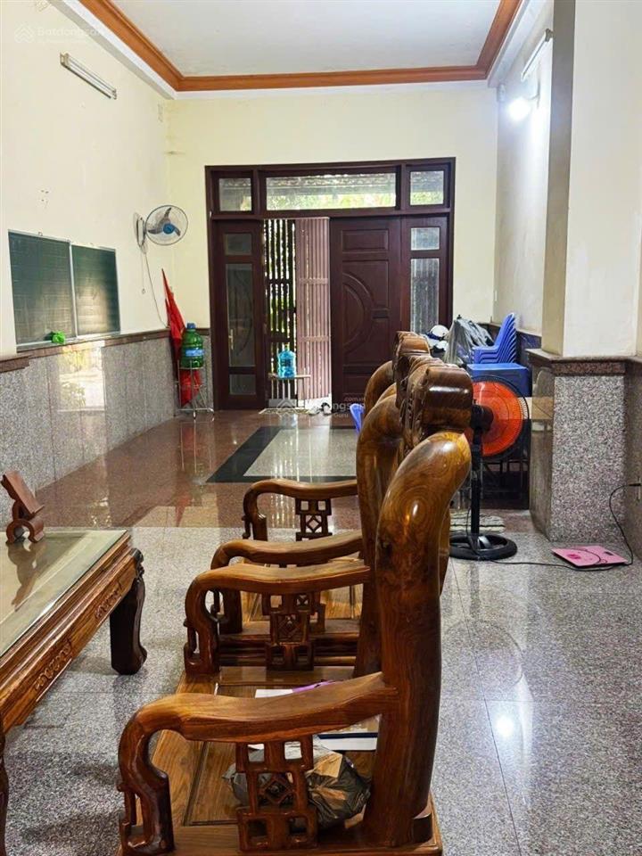 Nhà 3 tầng btct vào ở ngay, 92m2,hẻm 7m xe hơi tránh, gần chung cư quân đội, khu ẩm thực song hành