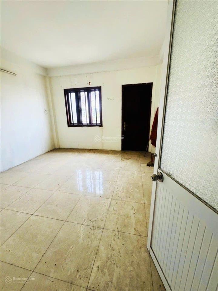 Nhà 3 tầng btct vào ở ngay, 92m2,hẻm 7m xe hơi tránh, gần chung cư quân đội, khu ẩm thực song hành