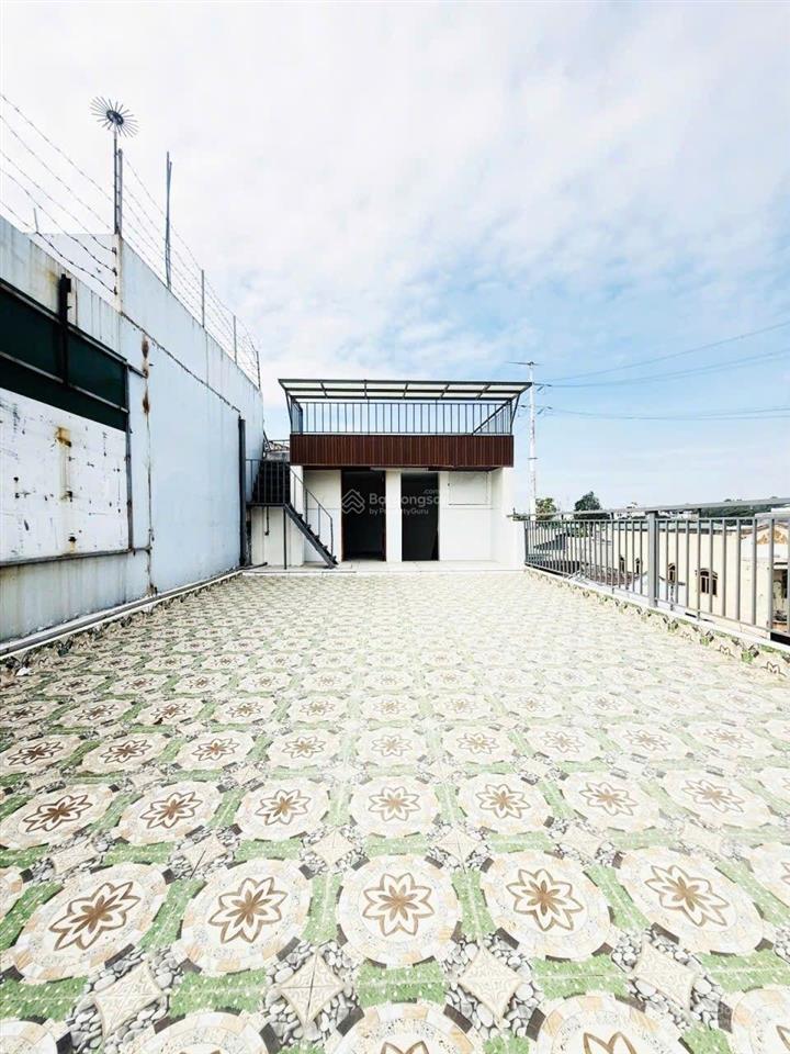 Nhà 4 tầng mặt tiền tô ký, 56m2 ngang hơn 5m, 3pn, 4wc, dòng tiền 15 triêu/tháng, giáp gò vấp